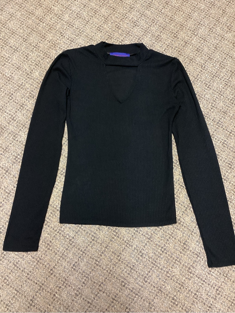 Aeropostale Black Ribbed V-cut Keyhole Mock Neckline Long-Sleeve Top * Size M